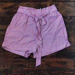 Striped comfy shorts